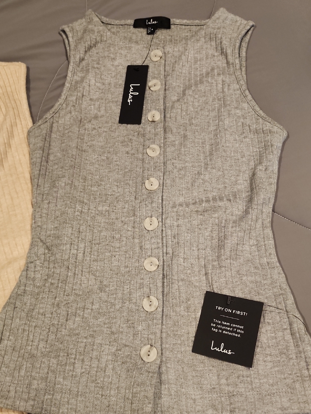 Lulu's Top Bundle - Picture 3 of 9